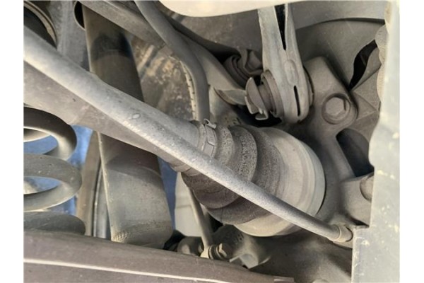 Recambio de palier trasero izquierdo para bmw serie 3 berlina (e90) 3.0 330d referencia OEM IAM 33217561789  