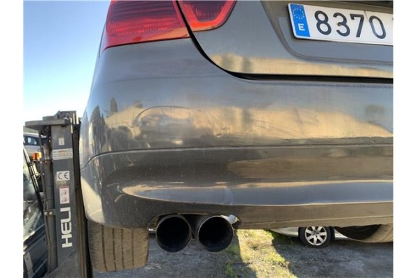 Recambio de paragolpes trasero para bmw serie 3 berlina (e90) 3.0 330d referencia OEM IAM 51127906501  