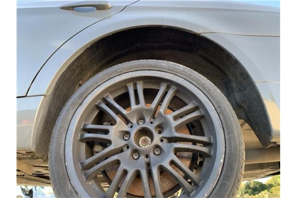 Recambio de pase rueda trasero izquierdo para bmw serie 3 berlina (e90) 3.0 330d referencia OEM IAM 51717059381  