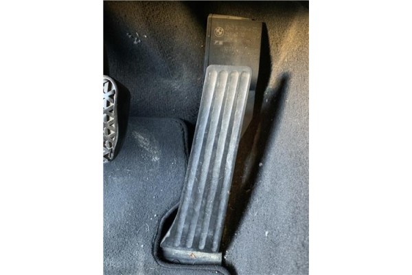 Recambio de pedal acelerador para bmw serie 3 berlina (e90) 3.0 330d referencia OEM IAM 3542677264601 25916010 
