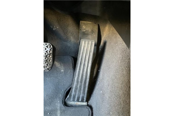 Recambio de pedal acelerador para bmw serie 3 berlina (e90) 3.0 330d referencia OEM IAM 3542677264601 25916010 