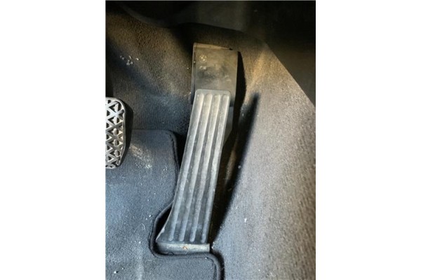Recambio de pedal acelerador para bmw serie 3 berlina (e90) 3.0 330d referencia OEM IAM 3542677264601 25916010 