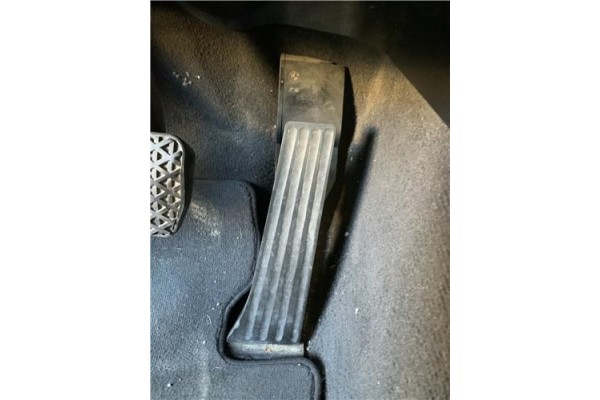 Recambio de pedal acelerador para bmw serie 3 berlina (e90) 3.0 330d referencia OEM IAM 3542677264601 25916010 