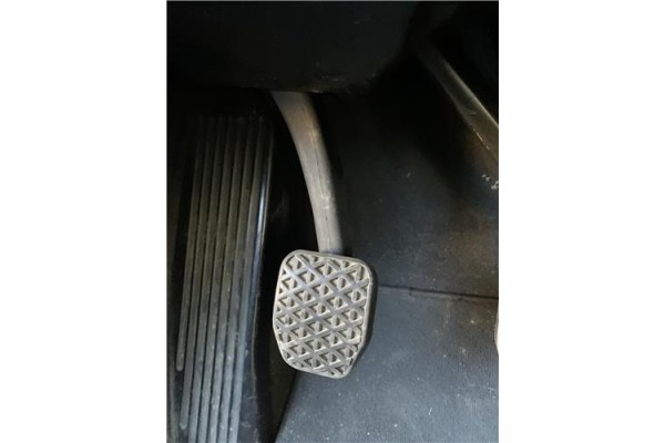 Recambio de pedal embrague para bmw serie 3 berlina (e90) 3.0 330d referencia OEM IAM 35006878300  