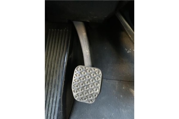 Recambio de pedal embrague para bmw serie 3 berlina (e90) 3.0 330d referencia OEM IAM 35006878300  