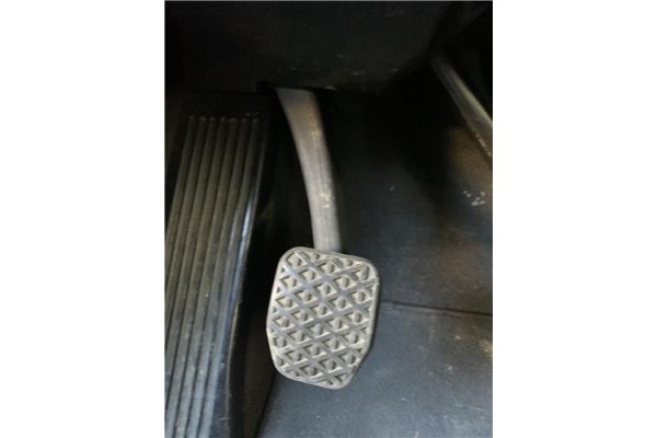 Recambio de pedal embrague para bmw serie 3 berlina (e90) 3.0 330d referencia OEM IAM 35006878300  