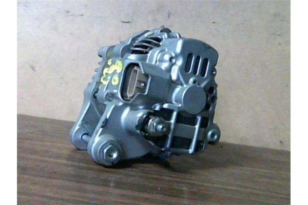 Recambio de alternador para smart fortwo coupe 1.0 (451.330, 451.334) referencia OEM IAM 1800A052 A5TG0991 