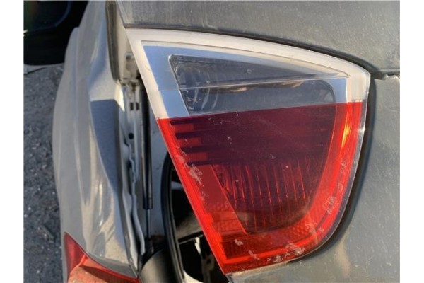 Recambio de piloto porton trasero izquierdo para bmw serie 3 berlina (e90) 3.0 330d referencia OEM IAM 63210406883 82792449919 