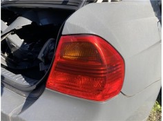 PILOTO TRASERO DERECHO 63216937458 