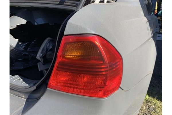 Recambio de piloto trasero derecho para bmw serie 3 berlina (e90) 3.0 330d referencia OEM IAM 63216937458  