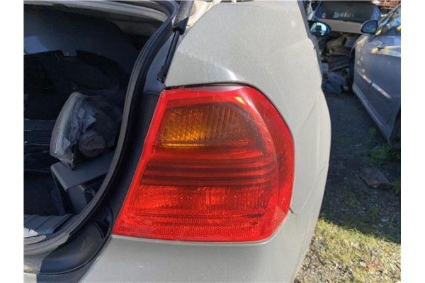 Recambio de piloto trasero derecho para bmw serie 3 berlina (e90) 3.0 330d referencia OEM IAM 63216937458  