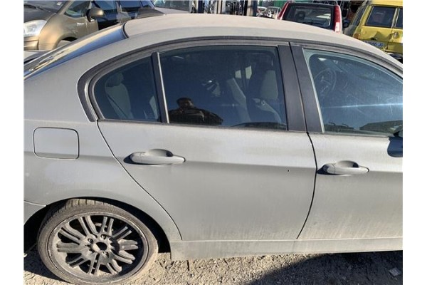 Recambio de puerta trasero derecha para bmw serie 3 berlina (e90) 3.0 330d referencia OEM IAM 41007203648  