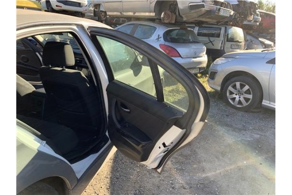 Recambio de puerta trasero derecha para bmw serie 3 berlina (e90) 3.0 330d referencia OEM IAM 41007203648  