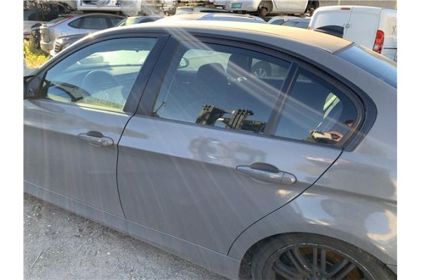 Recambio de puerta trasero izquierda para bmw serie 3 berlina (e90) 3.0 330d referencia OEM IAM 41007203647  