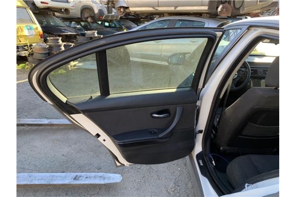 Recambio de puerta trasero izquierda para bmw serie 3 berlina (e90) 3.0 330d referencia OEM IAM 41007203647  