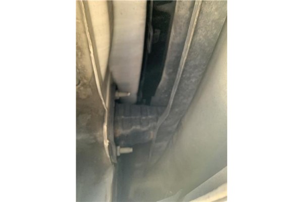 Recambio de refuerzo paragolpes trasero para bmw serie 3 berlina (e90) 3.0 330d referencia OEM IAM 51127058467  