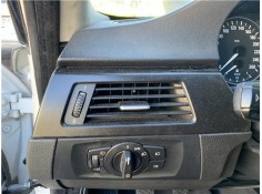 Recambio de rejilla entrada de aire para bmw serie 3 berlina (e90) 3.0 330d referencia OEM IAM 64229130459  