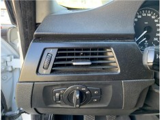 Recambio de rejilla entrada de aire para bmw serie 3 berlina (e90) 3.0 330d referencia OEM IAM 64229130459  