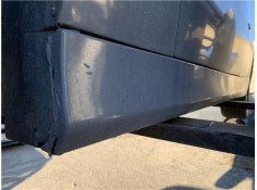 Recambio de spoiler talonera lat. izquierda para bmw serie 3 berlina (e90) 3.0 330d referencia OEM IAM 51777164795  