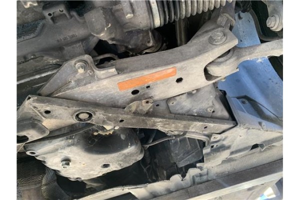 Recambio de subchasis para bmw serie 3 berlina (e90) 3.0 330d referencia OEM IAM 2121644 31116785639 