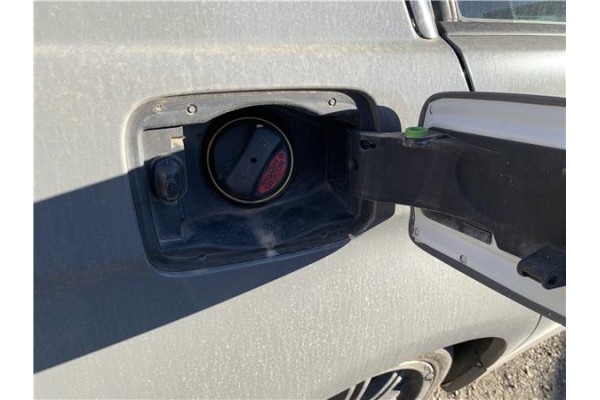 Recambio de tapa exterior combustible para bmw serie 3 berlina (e90) 3.0 330d referencia OEM IAM 51177060692  