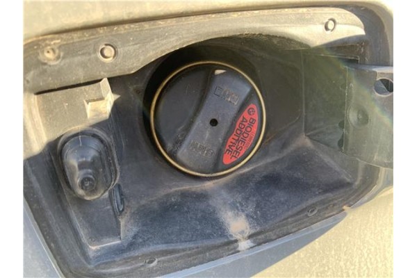 Recambio de tapon combustible para bmw serie 3 berlina (e90) 3.0 330d referencia OEM IAM 7800020 16117193381 