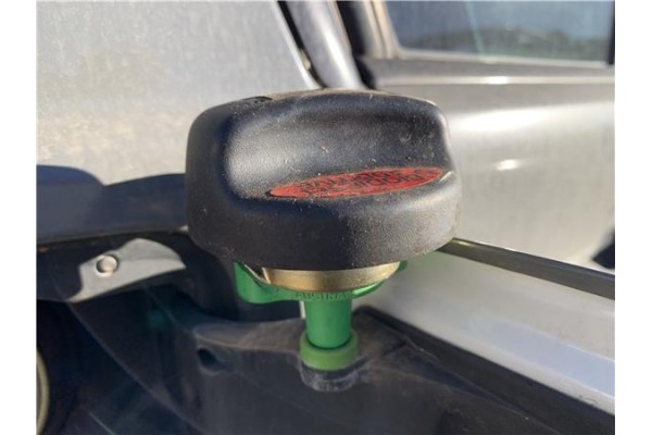 Recambio de tapon combustible para bmw serie 3 berlina (e90) 3.0 330d referencia OEM IAM 7800020 16117193381 