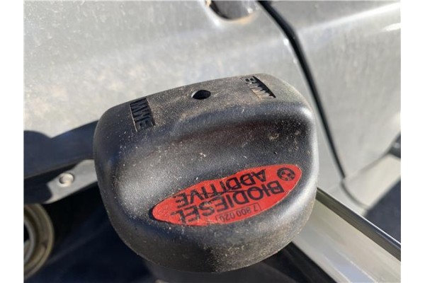 Recambio de tapon combustible para bmw serie 3 berlina (e90) 3.0 330d referencia OEM IAM 7800020 16117193381 