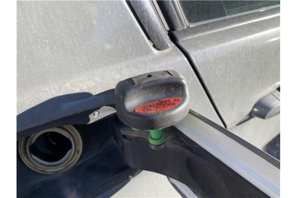 Recambio de tapon combustible para bmw serie 3 berlina (e90) 3.0 330d referencia OEM IAM 7800020 16117193381 