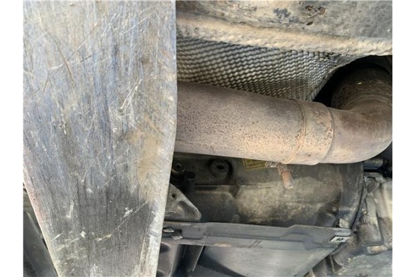 Recambio de tubo escape central para bmw serie 3 berlina (e90) 3.0 330d referencia OEM IAM 7793237 21305011205 