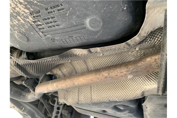 Recambio de tubo escape central para bmw serie 3 berlina (e90) 3.0 330d referencia OEM IAM 7793237 21305011205 