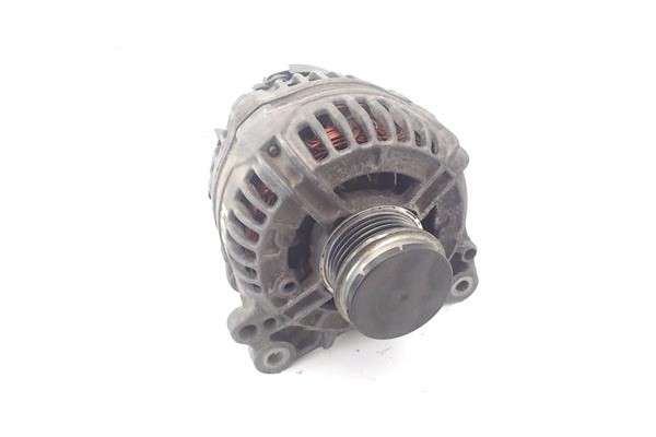 Recambio de alternador para audi a4 berlina (8e) 1.9 tdi (96kw) referencia OEM IAM 028903029Q  