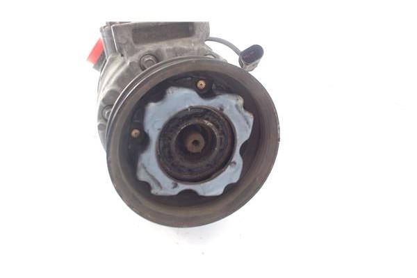 Recambio de compresor aire acond. para audi a4 berlina (8e) 1.9 tdi (96kw) referencia OEM IAM 4472208404  
