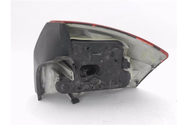 Recambio de piloto trasero izquierdo para audi a4 berlina (8e) 1.9 tdi (96kw) referencia OEM IAM 014411964L  