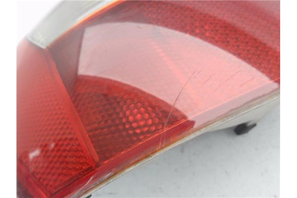 Recambio de piloto trasero izquierdo para audi a4 berlina (8e) 1.9 tdi (96kw) referencia OEM IAM 014411964L  