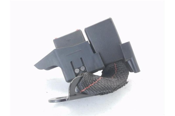 Recambio de anclaje cinturon trasero derecho para renault clio iii 1.5 dci (br17, cr17) referencia OEM IAM 33047671  