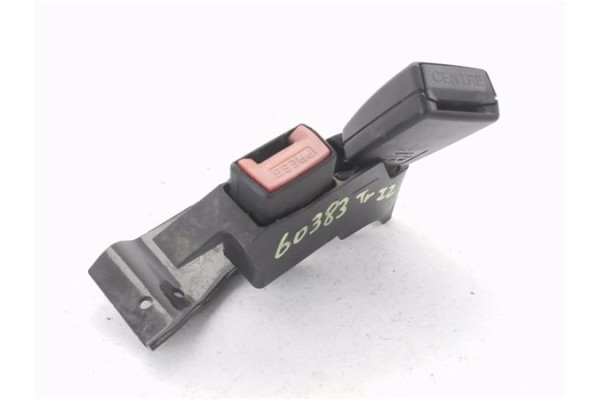 Recambio de anclaje cinturon trasero izquierdo para renault clio iii 1.5 dci (br17, cr17) referencia OEM IAM 33047670 33047162 