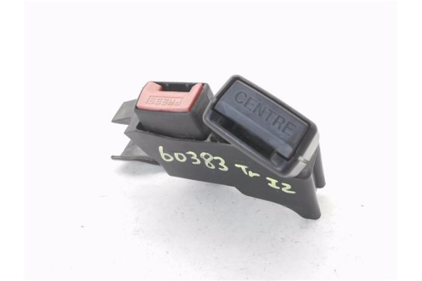 Recambio de anclaje cinturon trasero izquierdo para renault clio iii 1.5 dci (br17, cr17) referencia OEM IAM 33047670 33047162 