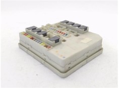 CAJA FUSIBLES/RELE 674660 