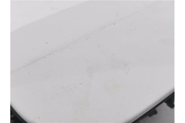 Recambio de tapa exterior combustible para renault clio iii 1.5 dci (br17, cr17) referencia OEM IAM 8200383466  