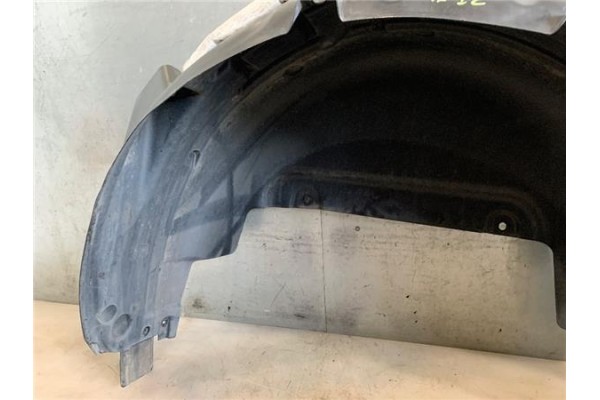 Recambio de pase rueda trasero izquierdo para peugeot 3008 1.6 pure tech referencia OEM IAM 9830342680  