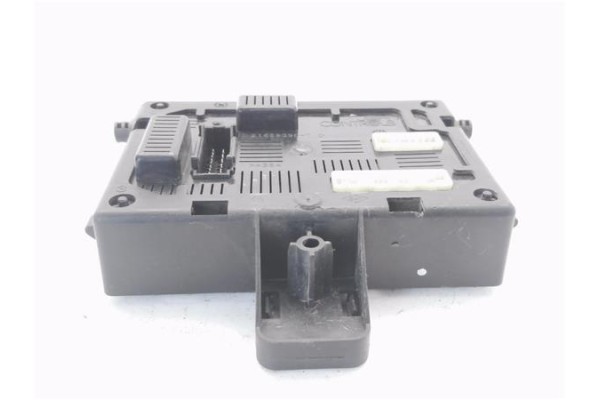Recambio de modulo confort para renault clio iii 1.5 dci (br17, cr17) referencia OEM IAM 8200652285 281181253A 