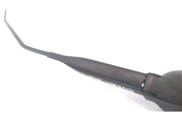 Recambio de brazo limpiaparabrisas delantero derecho para toyota yaris (ncp1/nlp1/scp1) 1.4 d-4d referencia OEM IAM 2320001395  