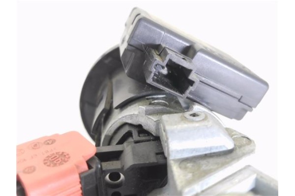 Recambio de clausor para renault clio iii 1.5 dci (br17, cr17) referencia OEM IAM 8200214173D 216738847BT 