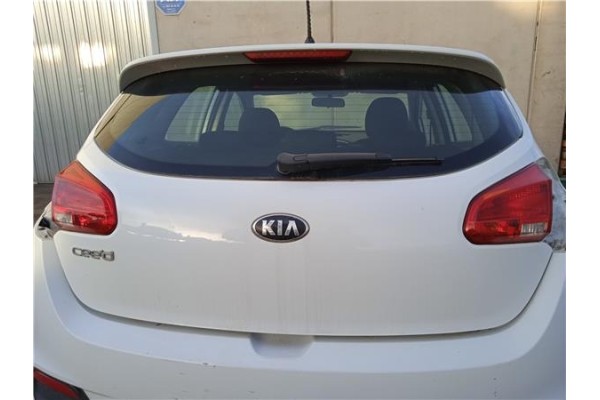 Recambio de porton trasero para kia ceed (ed) 1.4 referencia OEM IAM   