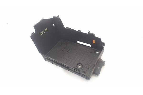 Recambio de protector soporte bateria para citroen c4 cactus 1.5 business class referencia OEM IAM 9801801880  