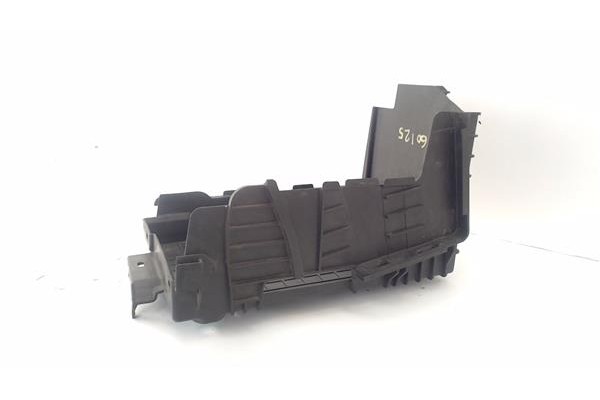 Recambio de protector soporte bateria para citroen c4 cactus 1.5 business class referencia OEM IAM 9801801880  