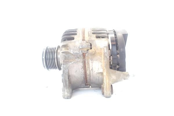 Recambio de alternador para seat leon (1m1) 1.9 tdi referencia OEM IAM 038903023L  