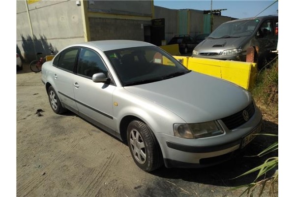 volkswagen passat berlina (3b2) del año 1998