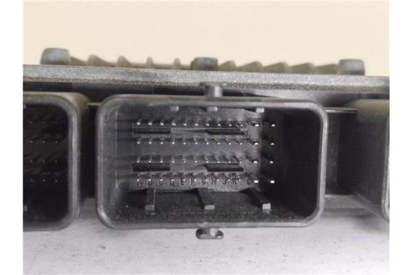 Recambio de centralita para peugeot 1007 1.4 dolce referencia OEM IAM 9648624280 5WS40171CT 